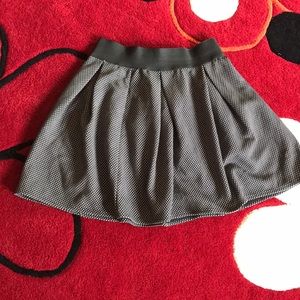 Super cute black white polkadot mini